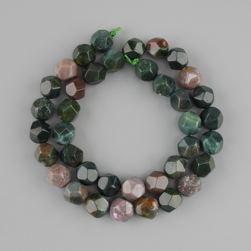 Green jasper beads, faceted, 10x9 mm, length 37 cm on thread
