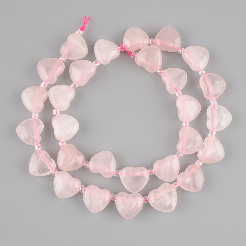 Pink quartz heart beads, diameter 12×11–11 mm, 5 mm ±, seed beads 3 mm ±, length 39 cm ± on thread