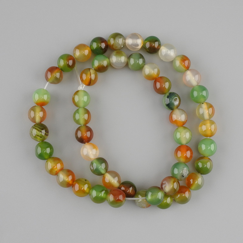 Beads of Brazilian Agate smooth round, 8 mm diameter, +- 38 cm length, on thread