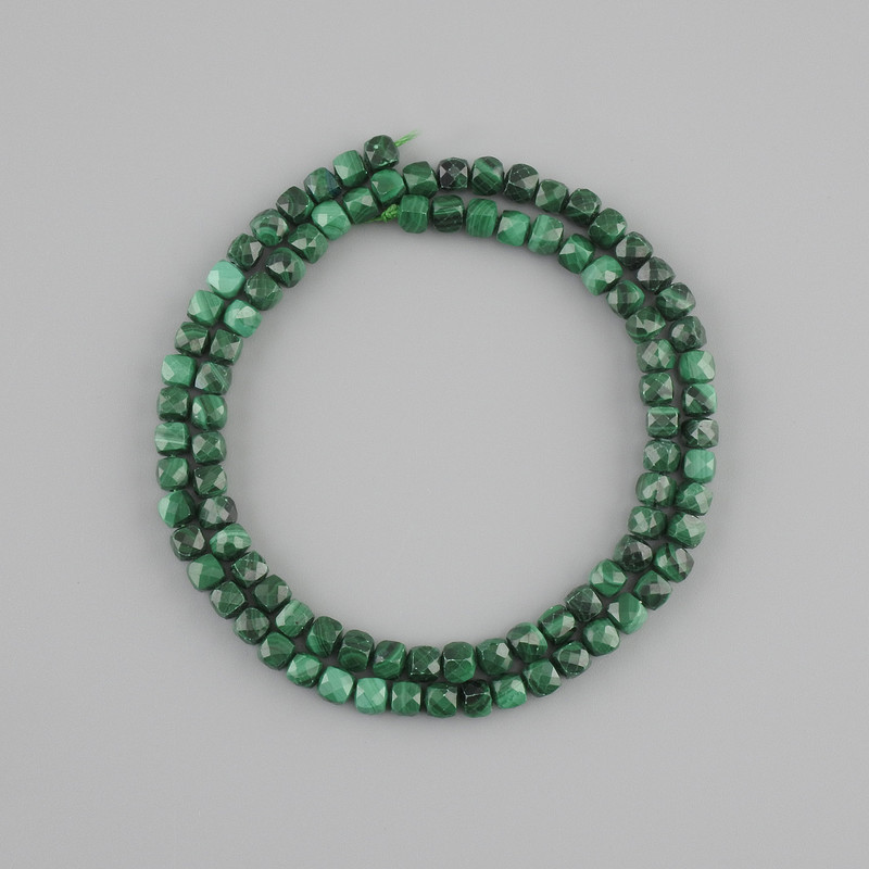 Malachite beads, natural stone, faceted cube beads, 4×4 mm, length 39 cm±