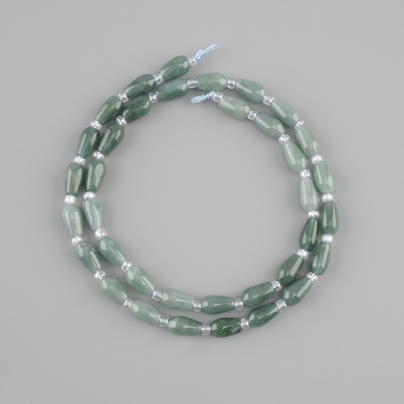 Jadeite drop beads, 8×5 mm diameter ±, seed beads 3 mm ±, length 38 cm