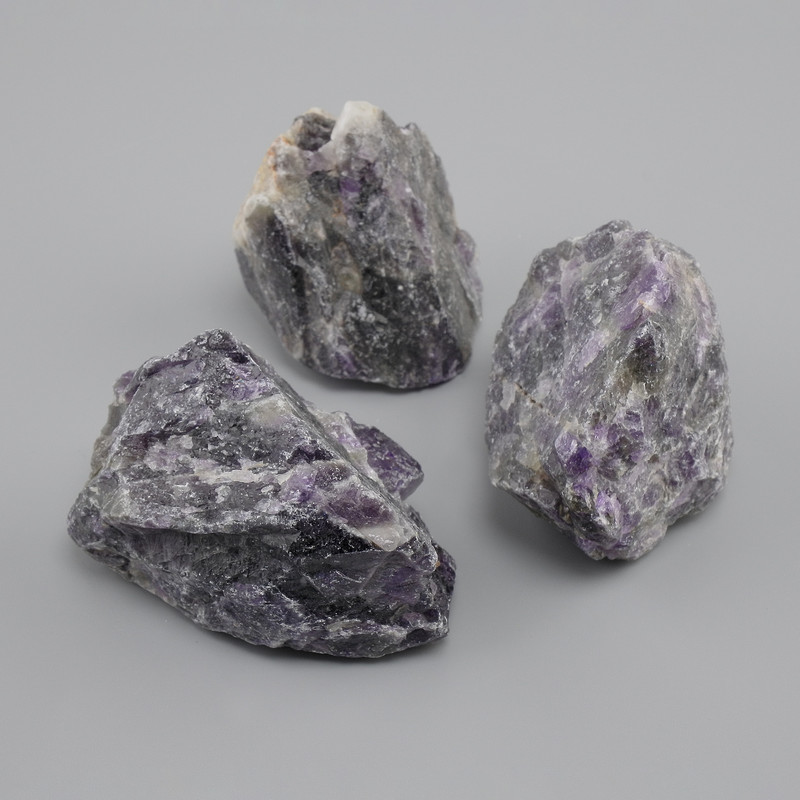 Natural Unpolished Amethyst Stone, diameter 42-58×33-36×26-42 mm ± (assorted sizes) (Price per 100 g)
