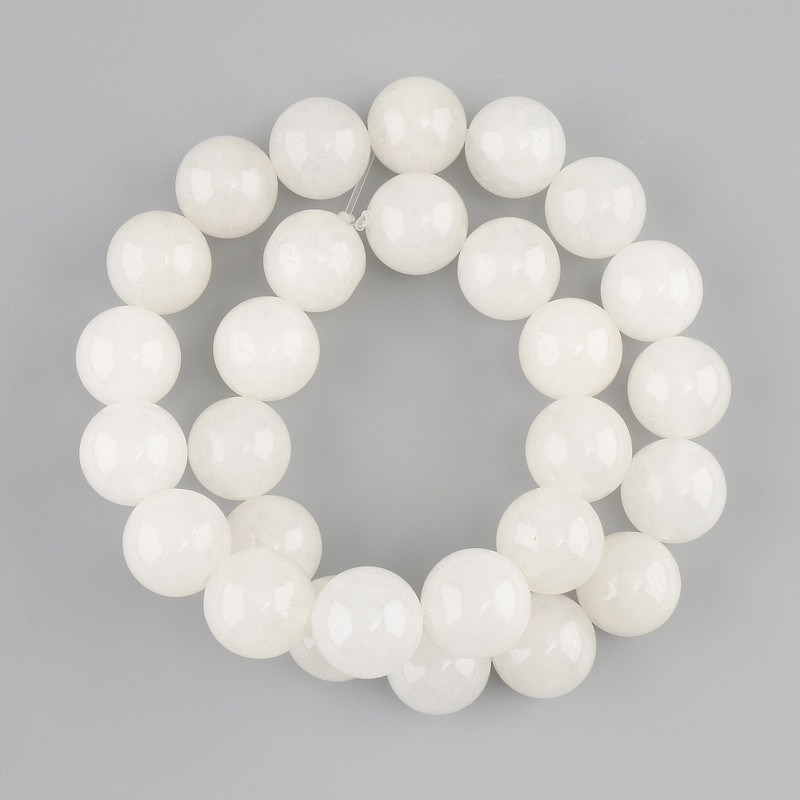 White Quartz Beads Smooth Ball 14mm ±, length 38 cm ± on thread