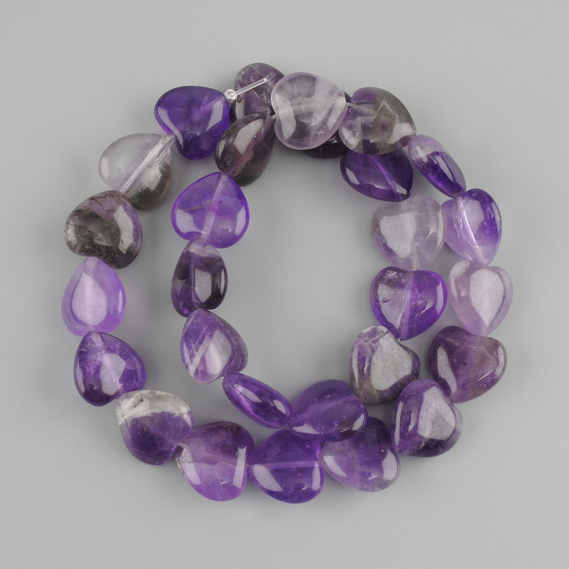 Amethyst Heart Beads, 14x14 mm, approx. 37 cm long, on thread