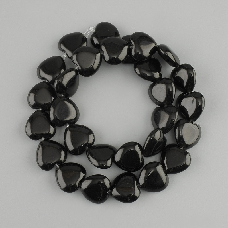 Heart-shaped Black Agate Beads, 14x14 mm, 37 cm long on thread