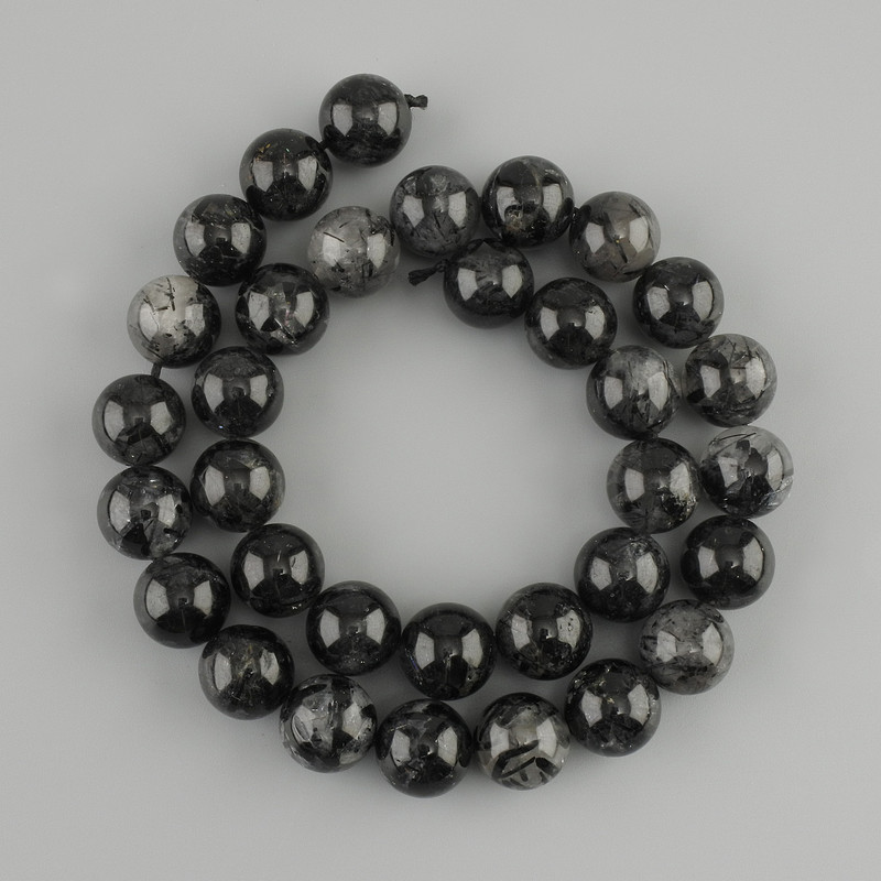 Beads of rutilated quartz with Schorl tourmaline inclusions, smooth round beads, 12 mm diameter, 38 cm length on thread