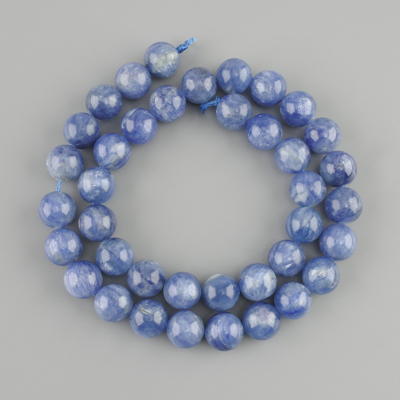 Kyanite beads, natural stone, smooth spheres, 10 mm diameter ±, 39 cm length ±, on thread