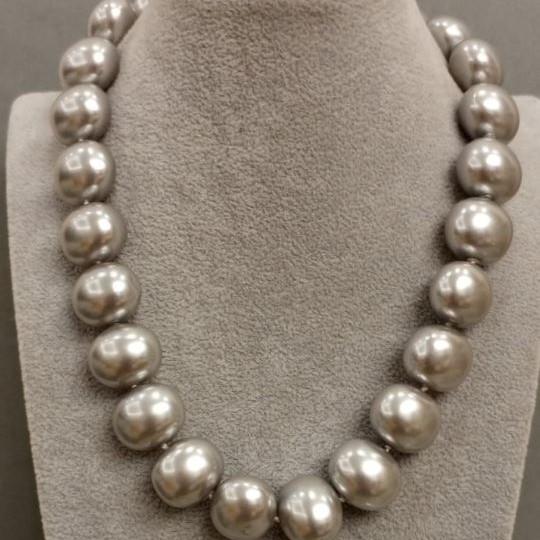 Majorca Pearl Necklace, length approx. 47 cm, with clasp