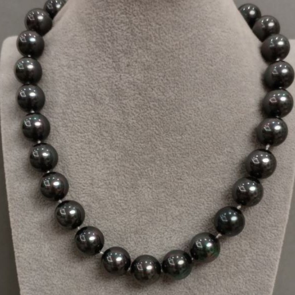 Majorca Pearl Necklace, length 45 cm ± with clasp