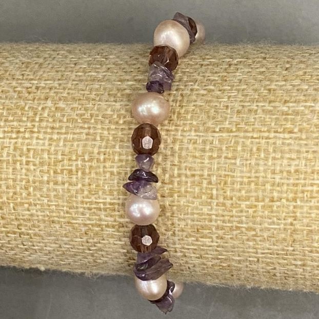 Assortment Bracelet, 18 cm length with toggle clasp