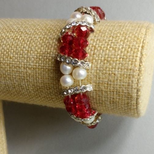 Bracelet with Freshwater Pearls and Czech Crystal, 18 cm ± stretch