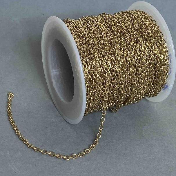 Bobbin chain for jewelry, 2.4 mm ±, 18 m ±, gold-tone