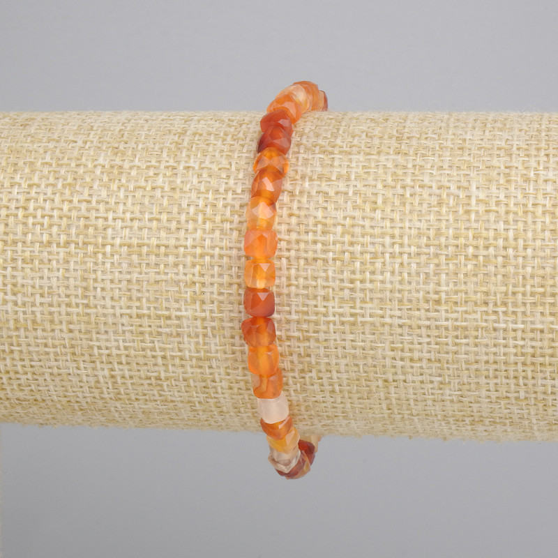 Carnelian Bracelet, faceted cube, diameter 5x5mm+-, length 18cm+- stretch
