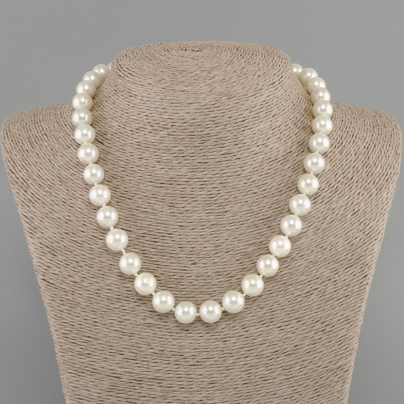 Majorica Pearl Necklace smooth ball 10mm+-, length 45cm+- with clasp