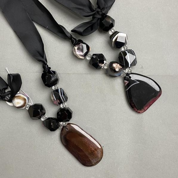 Necklace with Agate and Czech Crystal on Ribbon, Length 62 cm+