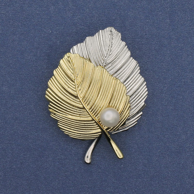 Mallorca Leaf Brooch, Gold and Silver Two-Tone, 39×30 mm+
