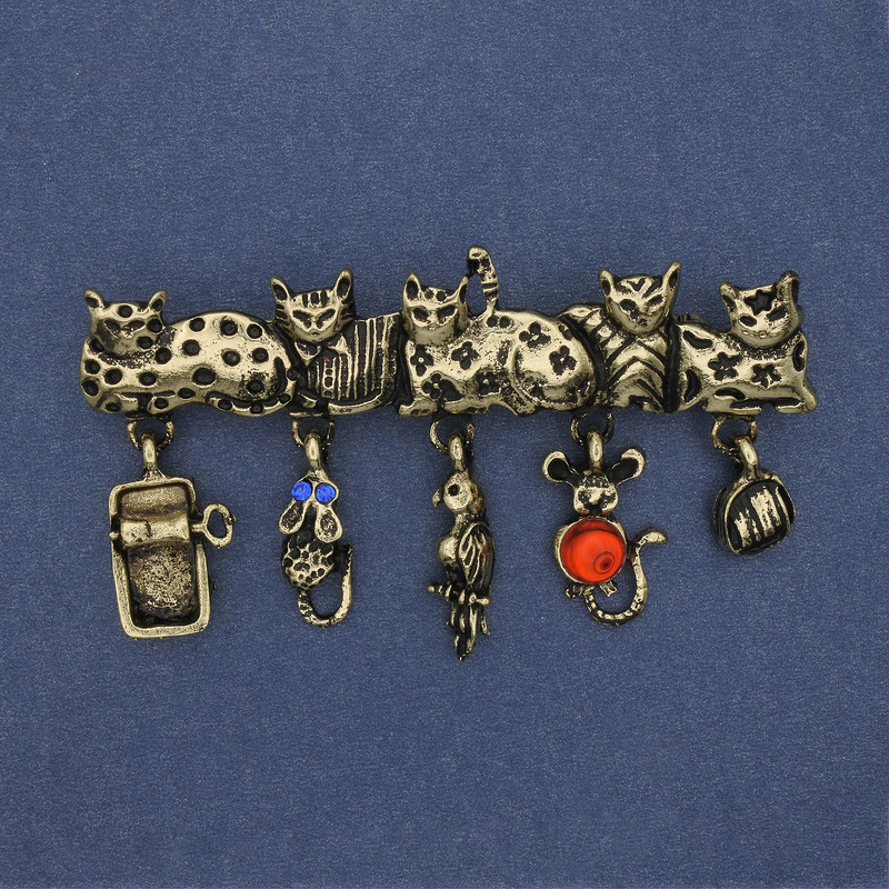 Cat Brooch with Crystals, Gold-Tone Metal, 65x37 mm
