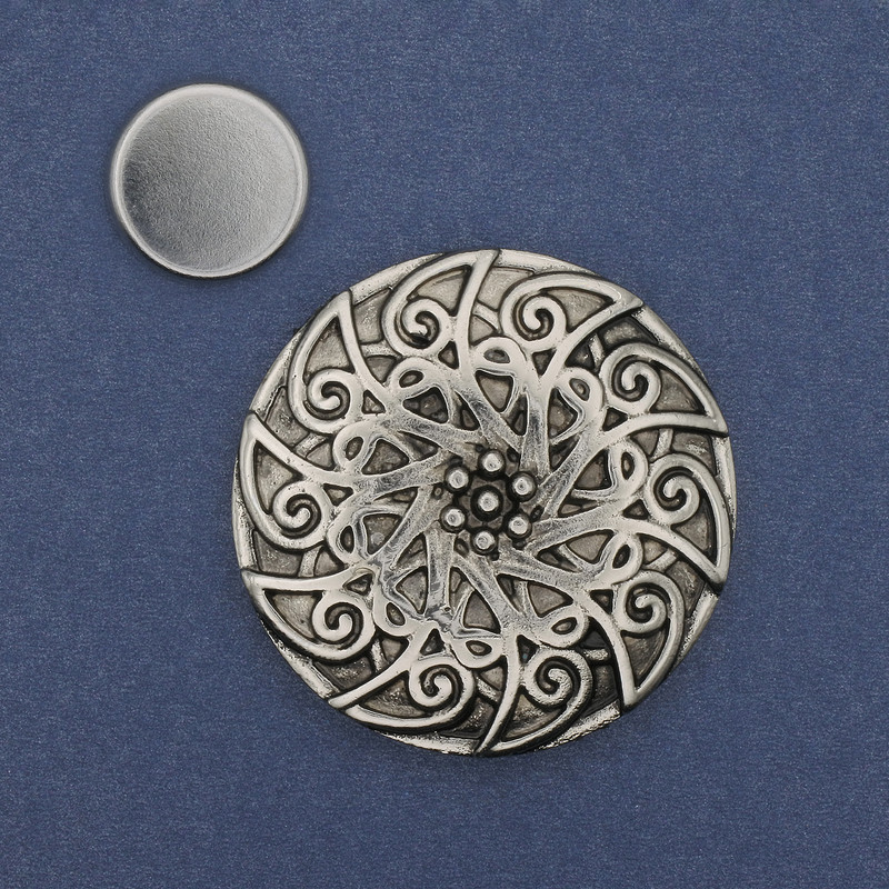 Magnetic Brooch Accent, Silvery Metal, 41 mm+