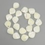 Mother-of-Pearl Shell Beads, 20×18 mm, length approx. 41 cm, on thread