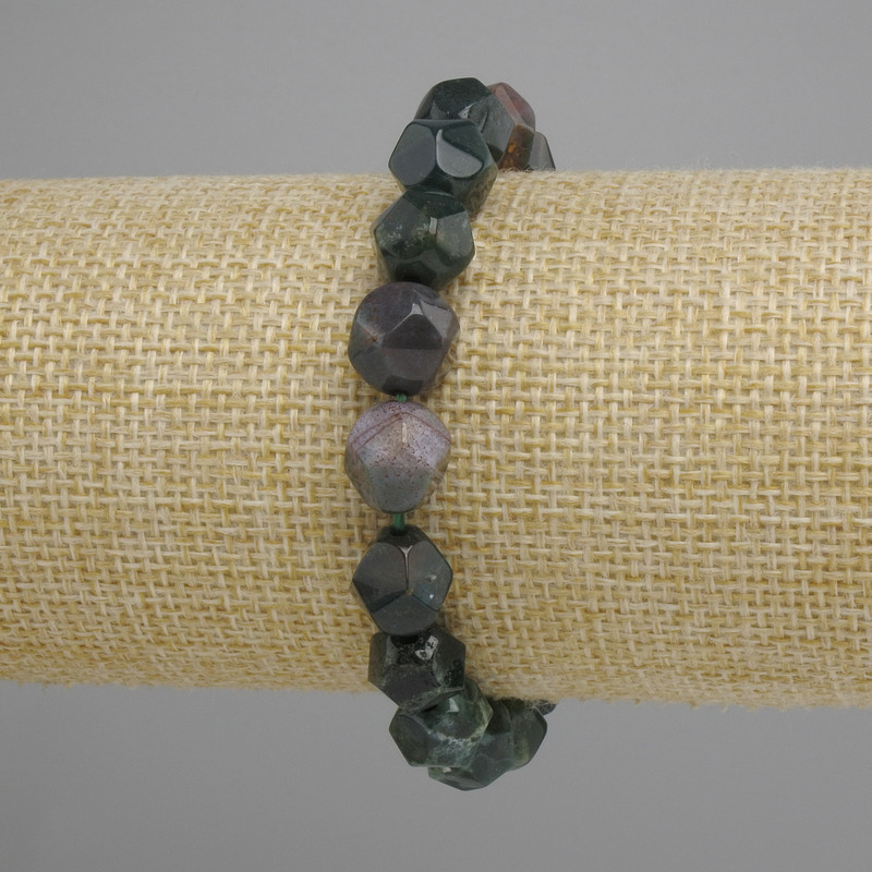 Jasper multifaceted bracelet, diameter 10x9 mm ±, length 18 cm ±, stretch
