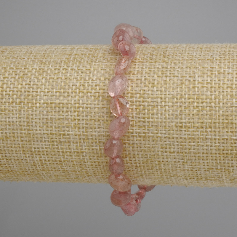 Strawberry quartz tumbled bracelet, diameter 6-10 mm, 5×6-7, 5 mm ±, length 18 cm ± stretch