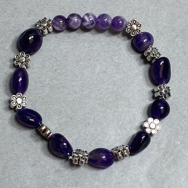 Amethyst Bead Bracelet 6mm +/- Faceted 8-10x7-8mm +-, length 18cm +/- stretch