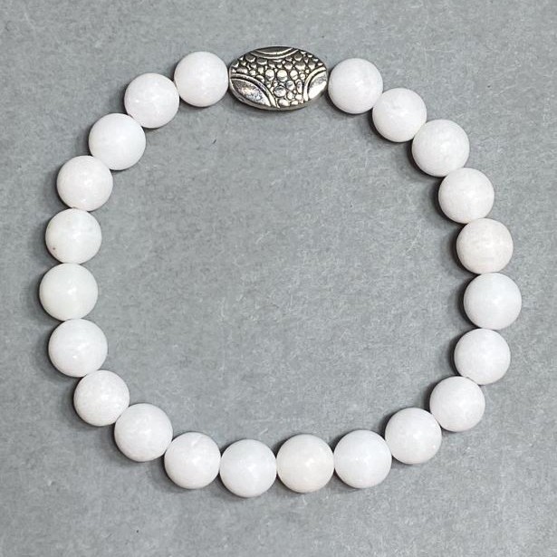 Agate Bracelet, smooth round bead 8mm +-, length 18cm +- stretch