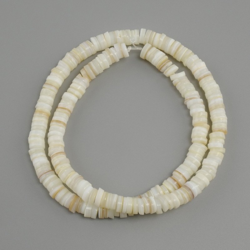 Sea shell beads Scarface rondelle? diameter 6x1.5–2 mm, length 39 cm ± on thread