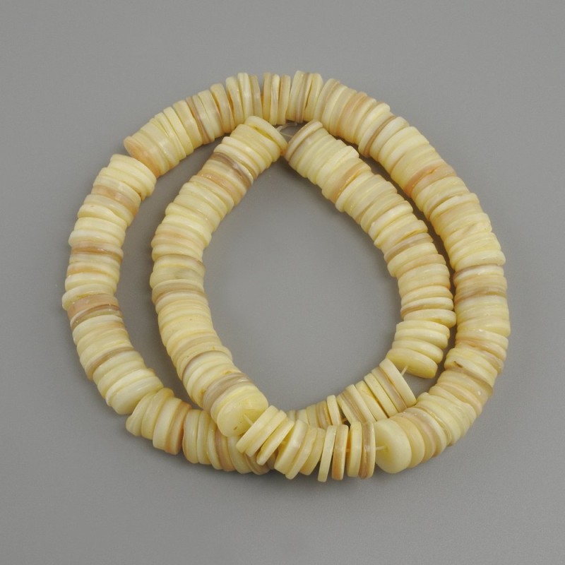 Scafarca Shell Rondelle Beads, 10x1.5–2mm diameter, 39cm length, thread