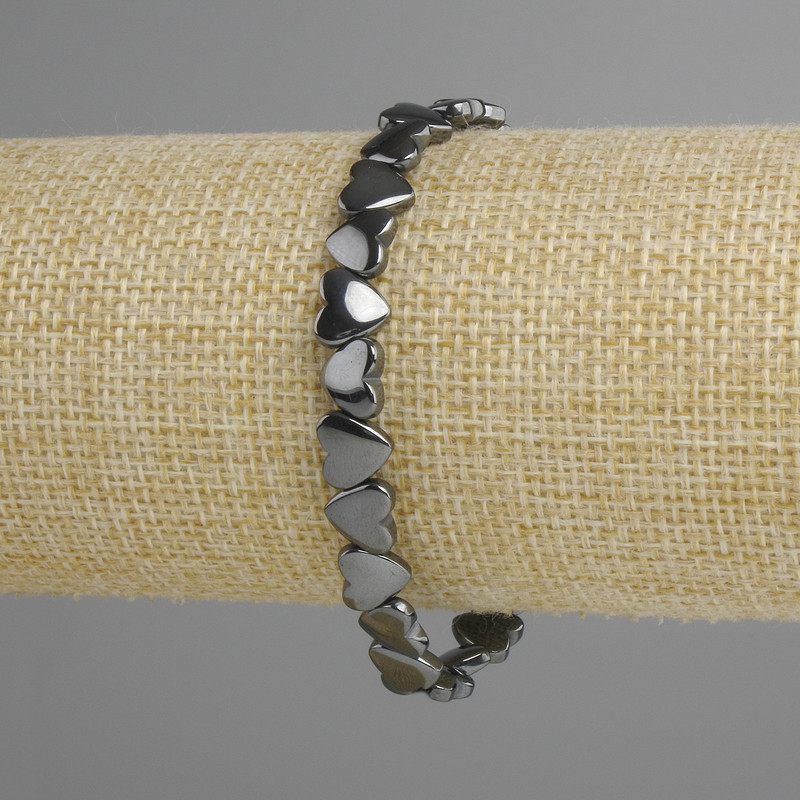 Hematite bracelet Heart, diameter 8×8mm ±, length 18cm ± stretch