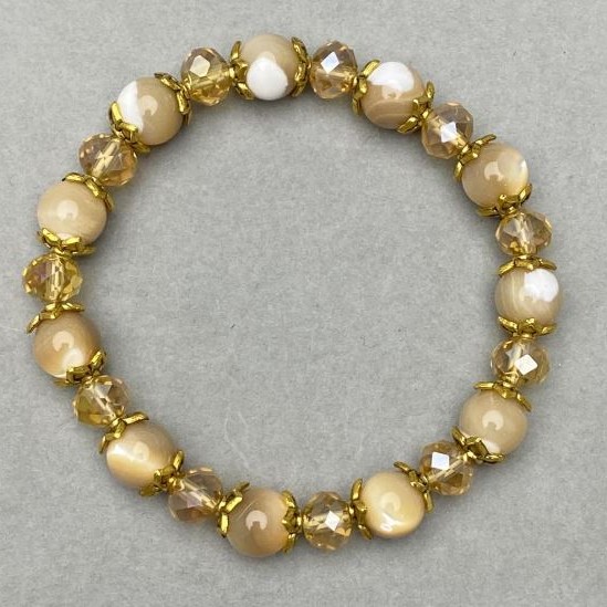 Bracelet Pearl smooth bead 8mm+- Czech crystal rondelle 8x6mm+-, length 18cm+- stretch