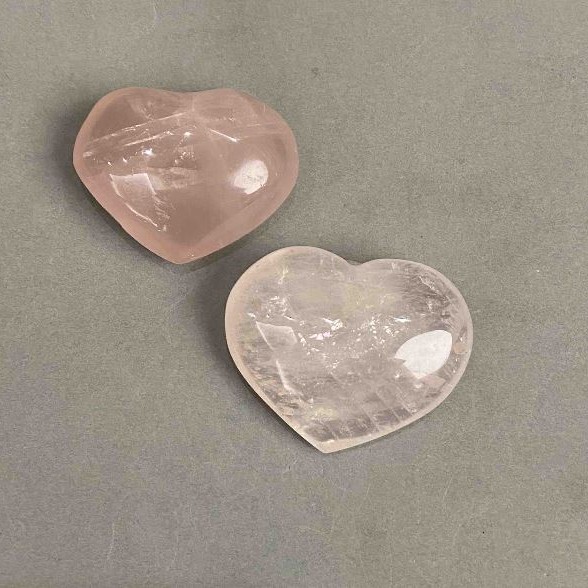 Pair Hearts Pink Quartz souvenir natural stone, diameter 45-48x35-40mm+-85g