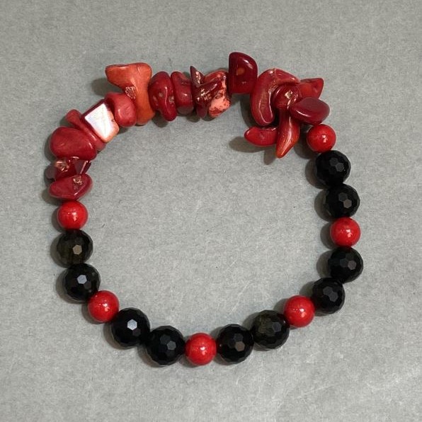 Bracelet Coral Chip 8-12mm± Scafarka Rondelle 8x2mm±, length 18cm± stretch
