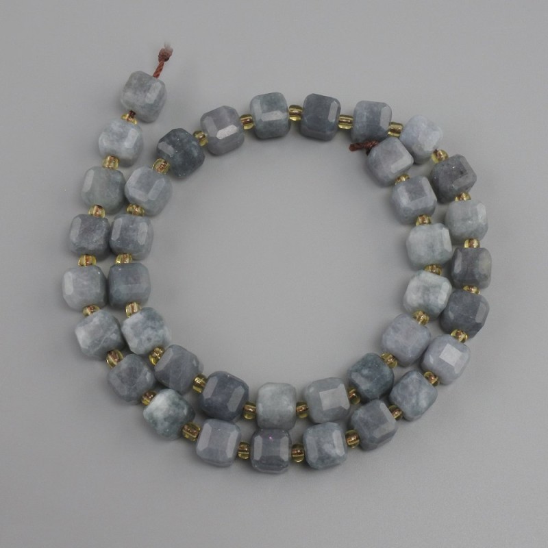 Aquamarine beads faceted cube, diameter 8x8mm± seed beads 3mm+- length 38cm+
