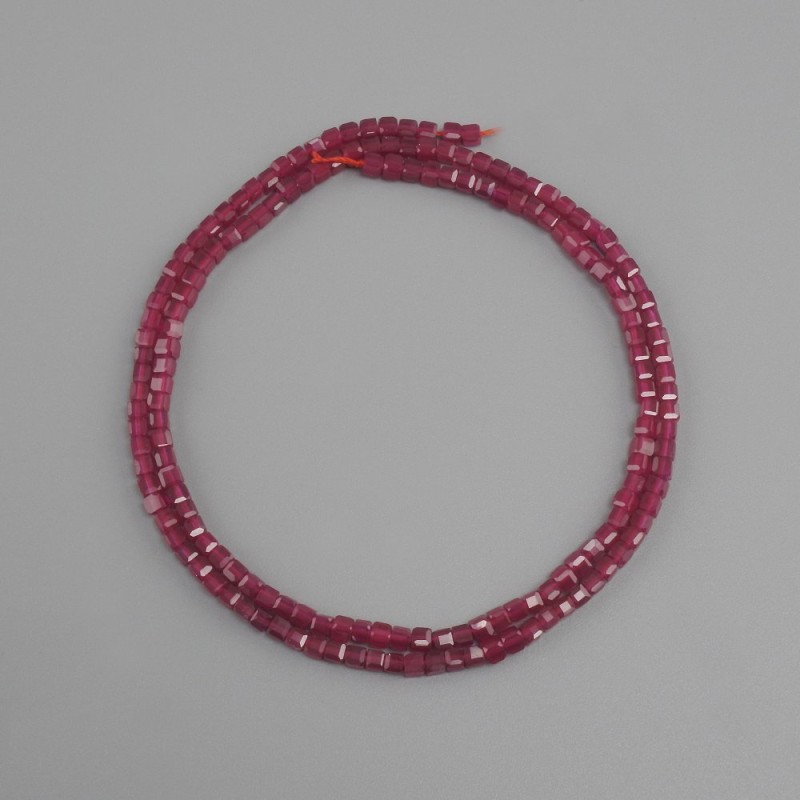 Garnet Corundum Beads natural faceted cube stone, diameter 2x2 mm+-, length 39 cm+