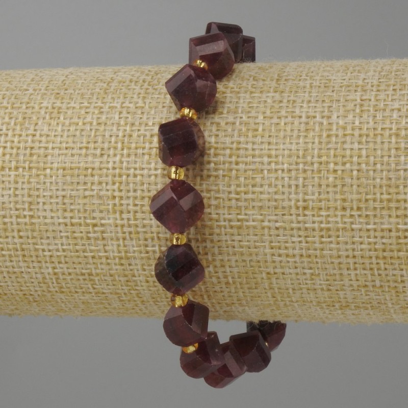 Tourmaline Rubellite bracelet faceted rhombus, diameter 10×8mm ± beads 3mm ±, length 18cm ± stretch