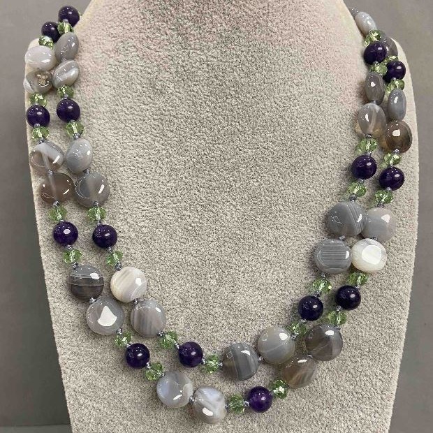 Necklace Botswana Agate coin 12mm± Amethyst smooth bead 8.5mm±, length 68cm±