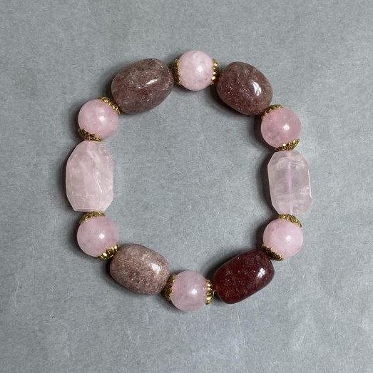 Bracelet Pink Quartz round bead 12mm+- faceted 21x13mm+- Strawberry Quartz tumbled 18x13mm+- length 18cm +- stretch