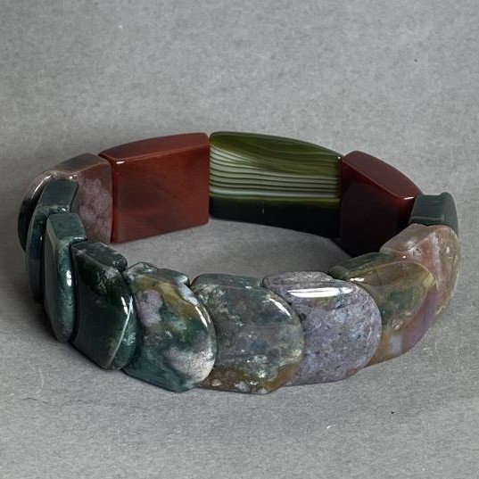 Agate bracelet, link, diameter 18x13 mm ± Moss agate 20x20 mm +-, length 18 cm ± stretch