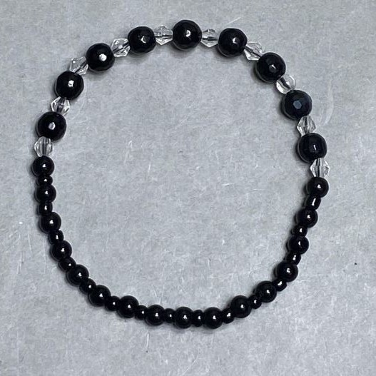 Bracelet Agate bead, diameter 4mm+- 6mm+- seed beads 4mm+-, length 18cm +- stretch