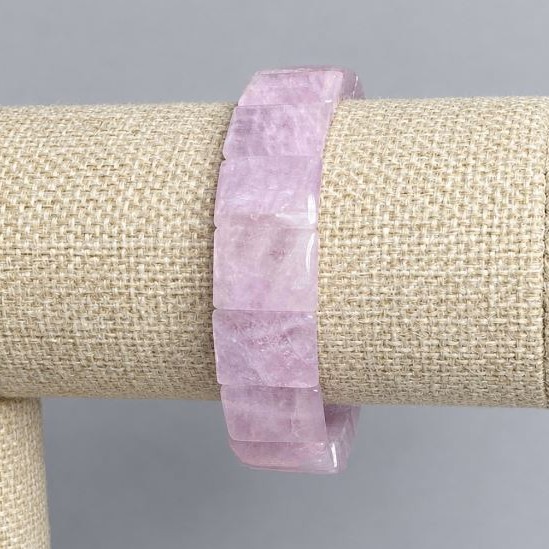 Kunzite bracelet, smooth links, 16×12 mm, 5mm±, length 18 cm ± stretch