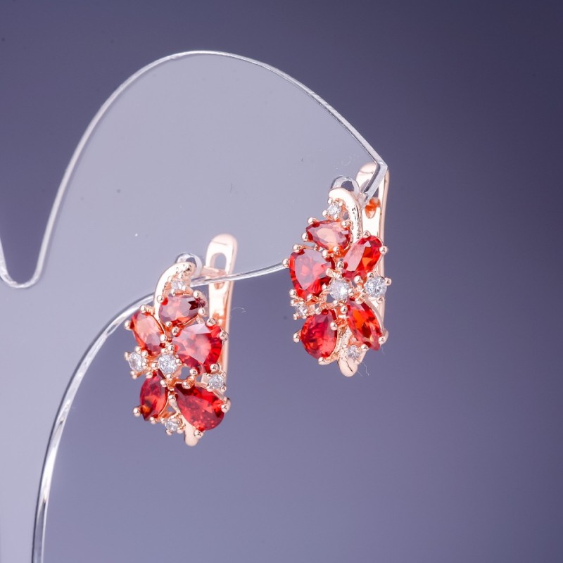 Earrings with Red Crystals, 19x10 mm, Gold-Toned Metal