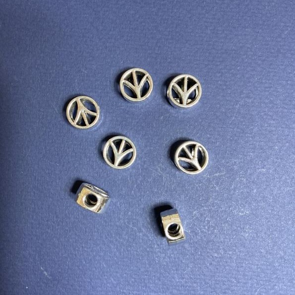 Bead insert finding, diameter 12×6 mm, inner diameter 4.3 mm, 3 mm facet, 20 g, 10 pcs