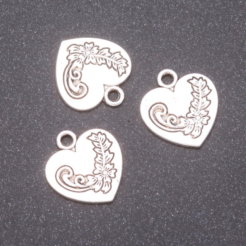 Heart Pendant, 14×16 mm, inner diameter 1.8 mm, 8 mm faceted, 20 g +/- 11 pcs