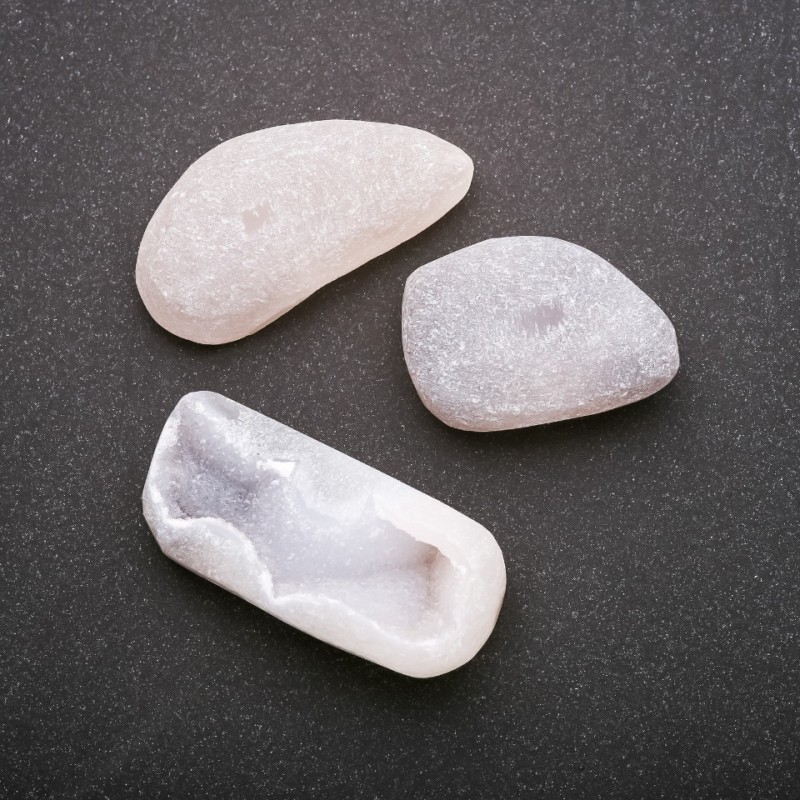Smoky Agate Geode Cabochon, natural stone, 25x35mm (+-), price per 100 grams. Weight per piece +- 16-30 grams