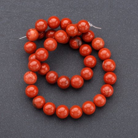 Natural Stone Beads on Thread, Red Jasper, Smooth Bead, 10mm Diameter, 37cm Length