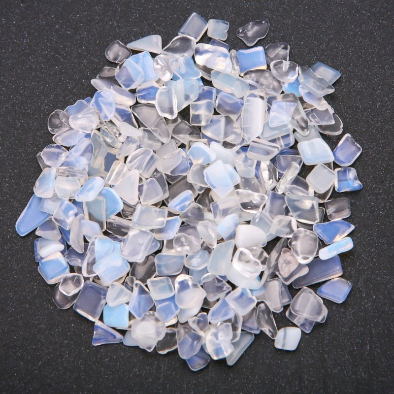 Undrilled stone chips 'Moonstone' (+/-) 7 mm 100 grams