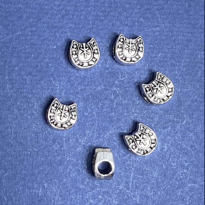 Pandora Bead 'Horseshoe' 9x10mm, hole diameter 5mm, pack 20g +/- 9pcs