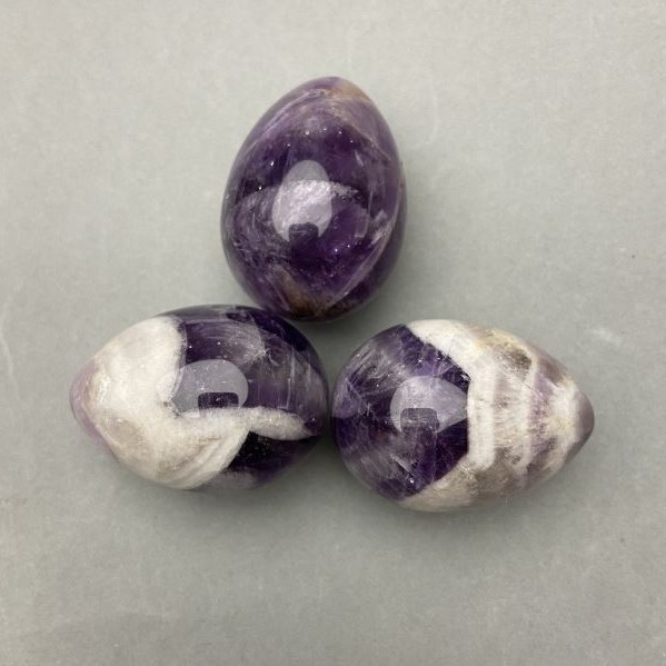 Amethyst decorative egg, diameter 40x30mm+