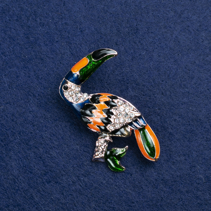 Sale! Toucan Brooch in Pink-Gold Metal with Enamel and Rhinestones 45×40 mm +